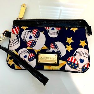 Betsy Johnson Wristlet 🇺🇸